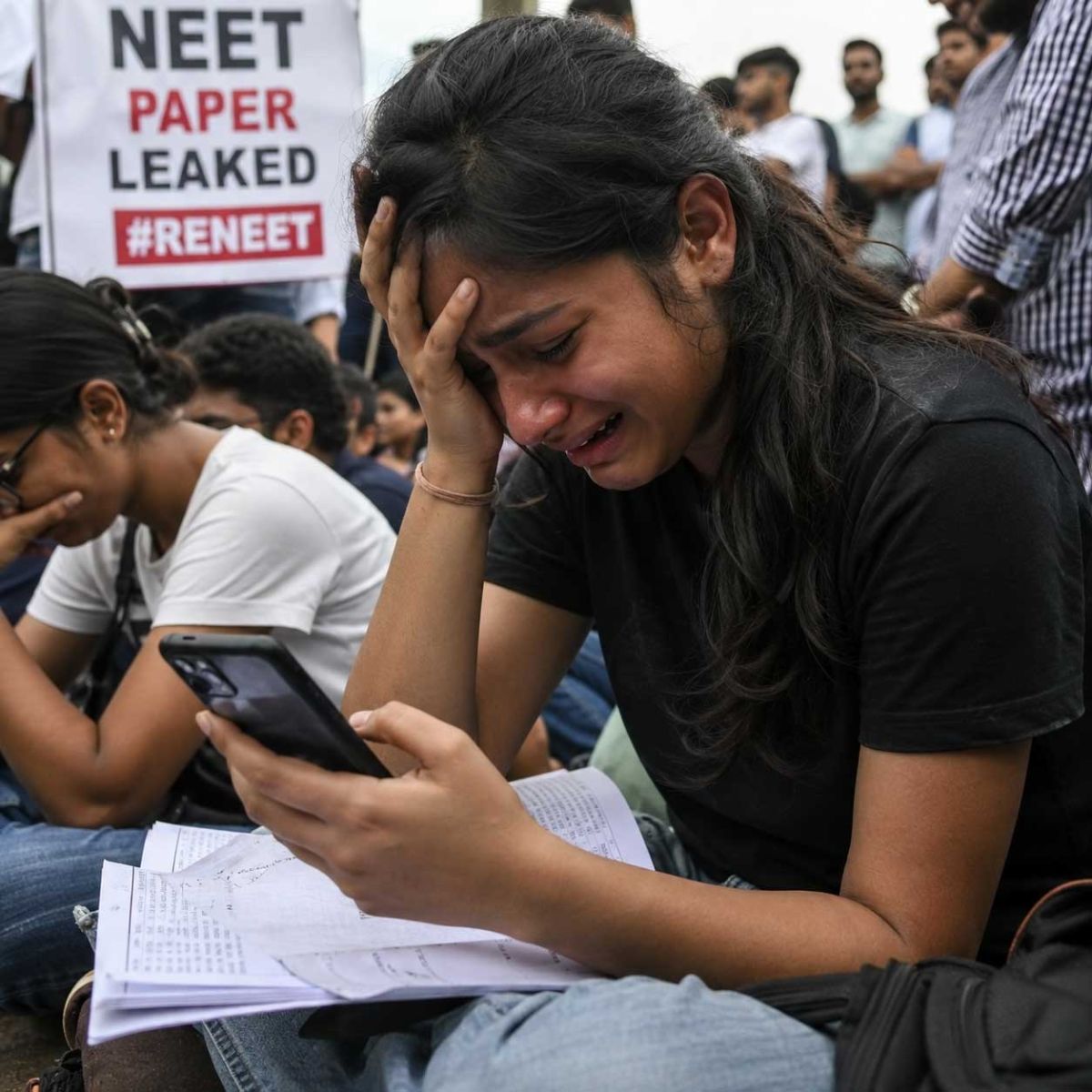 NEET UG 2026 Cancelled After Massive Paper Leak Row: How A Handwritten ‘Guess Paper’ Brought The Entire System Under Scanner