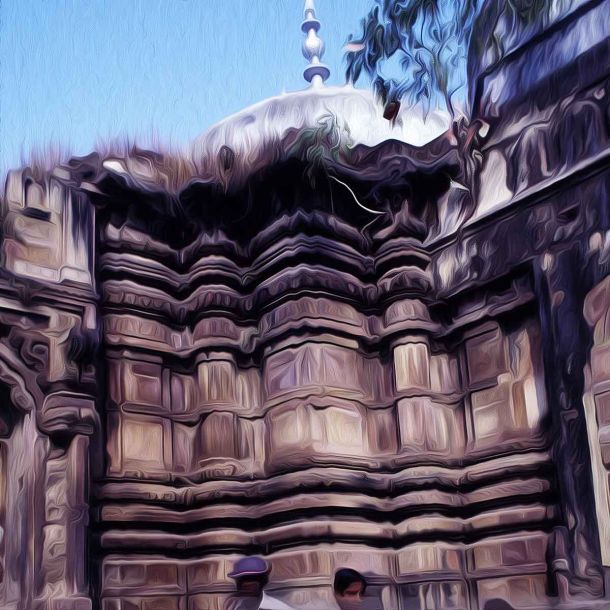 Gyanvapi Mosque management committee defies Court, refuses to allow videography inside the mosque as per court directive