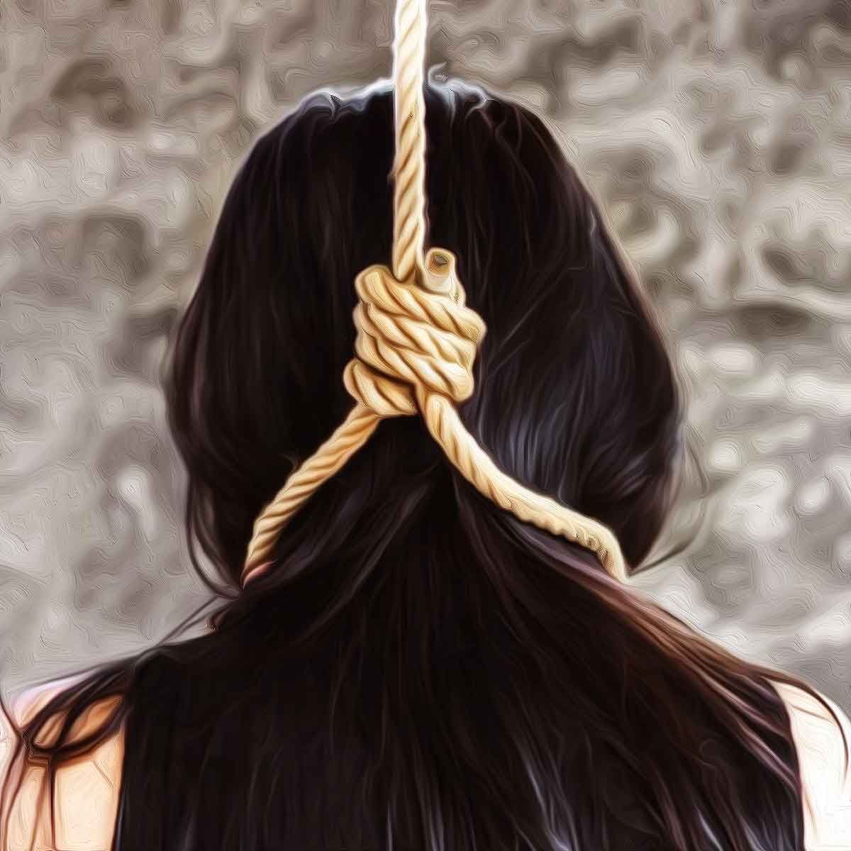 Nature is truly wonderful. Only man is truly foul”: Sarala, 17-year-old  Hindu girl studying at Govt-aided Sacred Heart Girls Higher Secondary  School in TN hangs herself, it has boarding facilities for staying