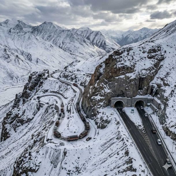 Center Sanctions ₹1,196 Crore Tunnel For Fotu La Pass: Initiative Guarantees Year-Round Travel On Ladakh's Uri-Srinagar-Leh Route