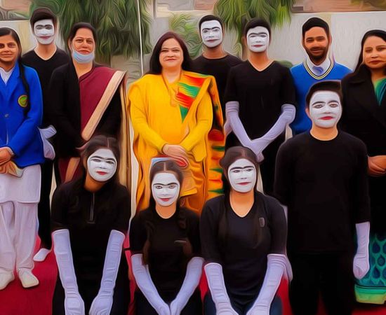 ‘Those who disagree can change the school’: Prayagraj school principal directs students to make Eid Mubarak videos wearing Islamic dress