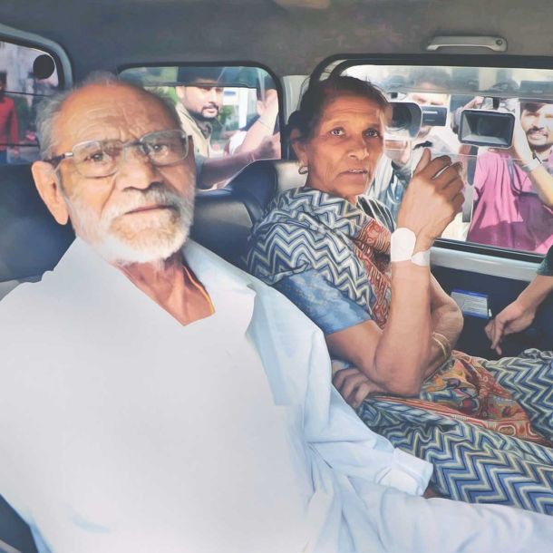 Gujarat: Deaths in Ahmedabad Hospital Uncover Massive Scam by Doctors to Claim PM-JAY Insurance Money, Healthy Villagers Operated as Heart Patients